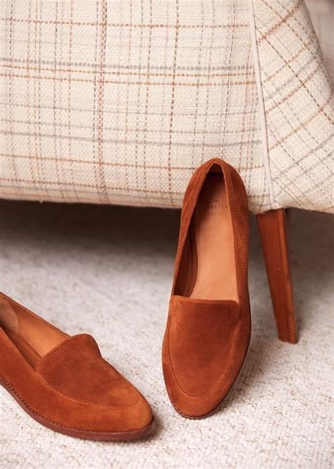 lightweight loafers for women.